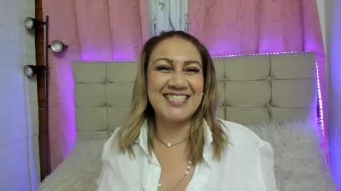 yayita online show from March 10, 2:16 pm