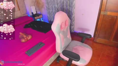 Snapshot of yelena_mutiz chatting on December 4, 1:47 pm yelena online show from December 4, 1:47 pm