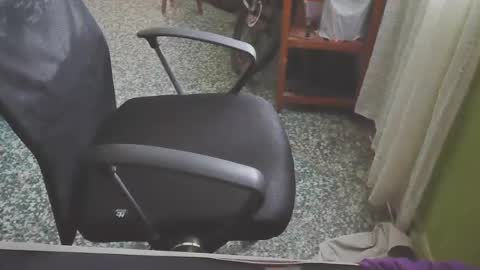 yeremy3636 online show from June 18, 3:17 pm