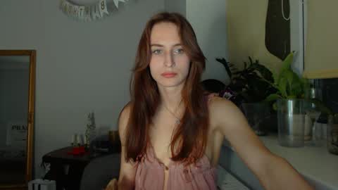 Snapshot of yes_to_heaven chatting on February 26, 9:20 pm Zoe online show from February 26, 9:20 pm