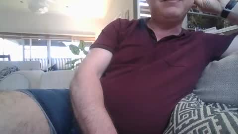 yesplease1969 online show from September 21, 4:05 am