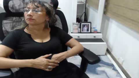 jessy online show from May 19, 1:56 am