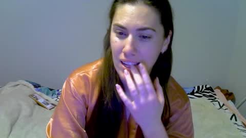 Kira online show from March 17, 6:24 pm