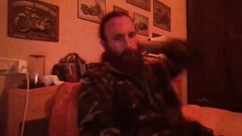 yeti_92 online show from November 12, 5:15 pm