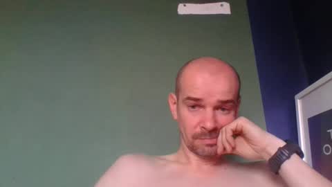 Snapshot of yewloo chatting on October 17, 6:39 am yewloo online show from October 17, 6:39 am