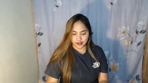 yhang_slut online show from September 27, 9:18 am