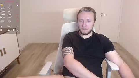 James online show from February 25, 10:42 pm