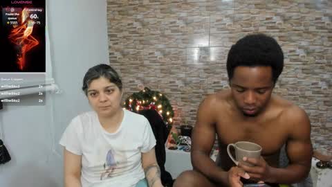 yinyyanghot online show from December 20, 1:56 am