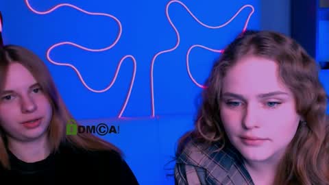 Ylia online show from April 7, 1:57 pm