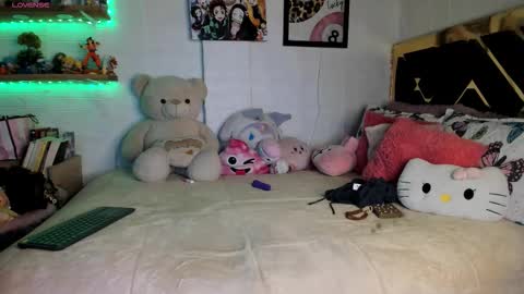 lucy online show from September 28, 7:06 am