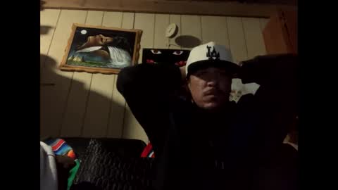 ymmotg online show from December 8, 10:30 am