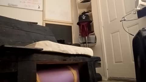 yn2238 online show from October 11, 9:18 pm