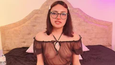 yoko_berry online show from September 18, 3:49 pm