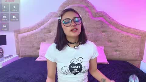 yoko_berry online show from September 13, 4:09 pm