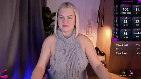 Snapshot of yolanda_kiss chatting on March 2, 2:19 am Yolanda online show from March 2, 2:19 am