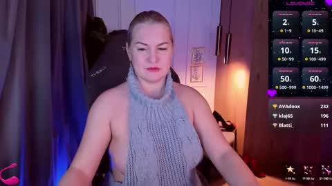 Snapshot of yolanda_kiss chatting on February 27, 10:55 am Yolanda online show from February 27, 10:55 am