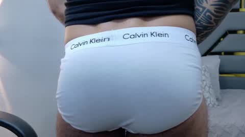 YORBY MAX online show from October 24, 1:23 pm