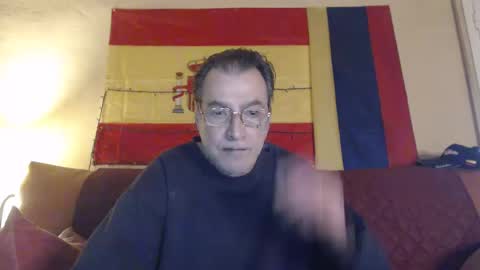 Snapshot of yosep44 chatting on February 9, 12:19 pm yosep online show from February 9, 12:19 pm