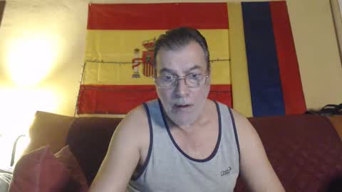 Snapshot of yosep44 chatting on December 29, 7:53 pm yosep online show from December 29, 7:53 pm
