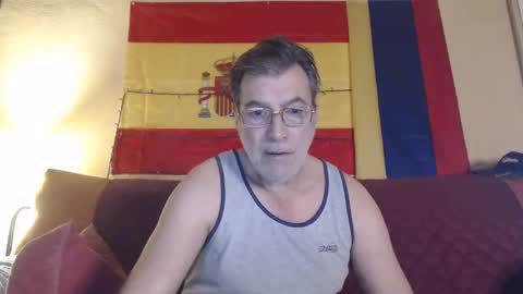 Snapshot of yosep44 chatting on December 30, 11:15 am yosep online show from December 30, 11:15 am