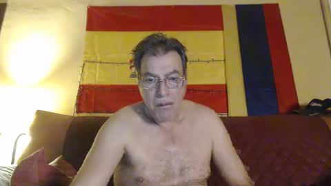 Snapshot of yosep44 chatting on December 22, 6:04 pm yosep online show from December 22, 6:04 pm