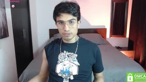 yoshy_man online show from November 18, 2:36 am