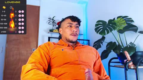 Snapshot of yosoy_enzo2020 chatting on December 31, 3:55 am Enzo online show from December 31, 3:55 am