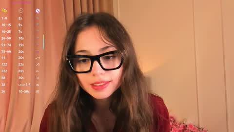 Snapshot of you_fell_in_love chatting on September 13, 8:39 am Elizabeth brunette -- Darline blonde online show from September 13, 8:39 am