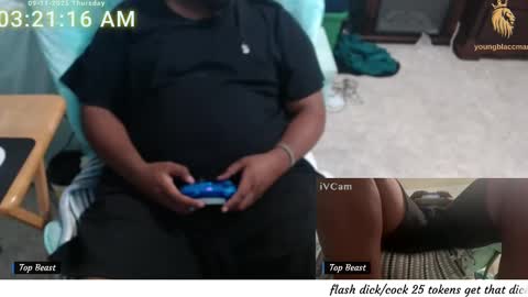 Snapshot of younblaccman6969 chatting on September 11, 7:20 am younblaccman6969 online show from September 11, 7:20 am