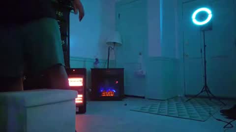 younblaccman6969 online show from November 12, 6:49 am