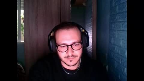 A... online show from February 4, 12:09 pm