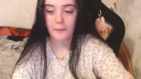 your_8a8y online show from October 1, 10:14 am