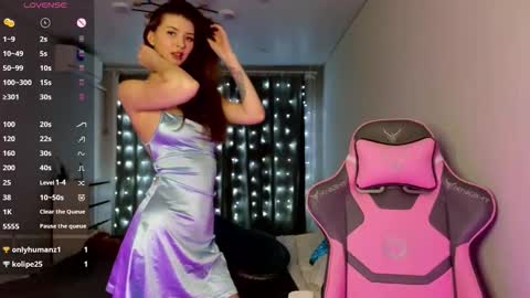 Katie online show from October 11, 4:50 am
