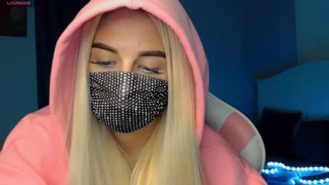 Barbie online show from January 4, 9:09 pm