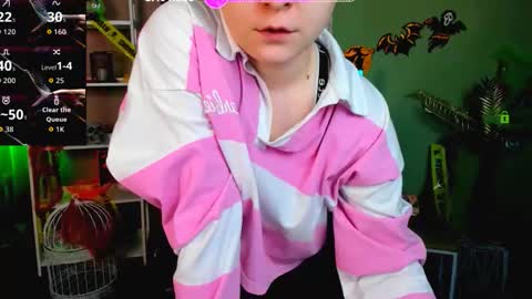 Snapshot of your_bunny12 chatting on October 26, 6:58 am your bunny12 online show from October 26, 6:58 am