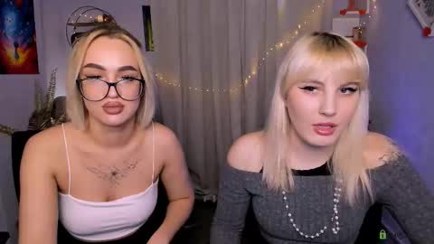 your bunny12 online show from March 13, 8:34 pm