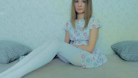 Lily online show from January 20, 12:49 pm