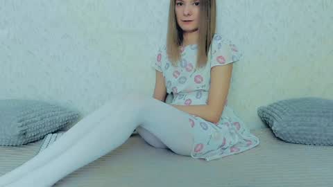 Lily online show from January 23, 12:09 pm