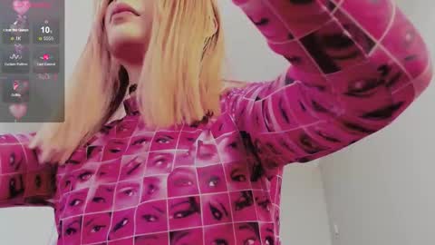 your_cute_aisha online show from September 18, 11:20 pm