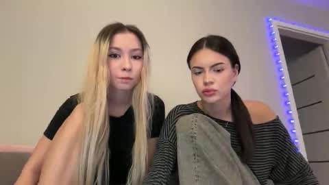 your_doll907 online show from February 12, 6:22 pm