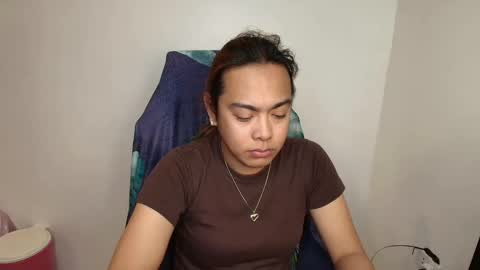 your_dreamgirlxxx69 online show from March 27, 9:21 am