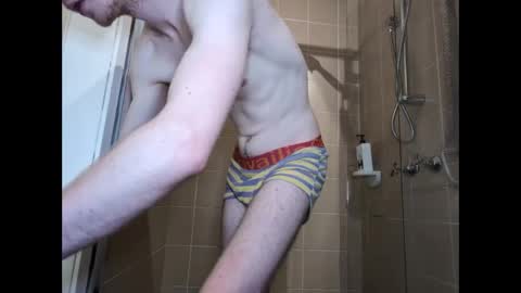 your_fit_brit_crush online show from September 25, 10:06 pm