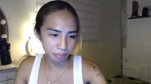 your_girl_cessxoxo online show from April 27, 4:48 pm