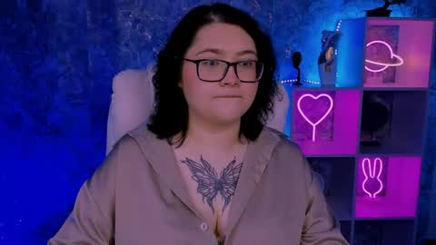 Just call me Kimmy online show from May 27, 5:26 am