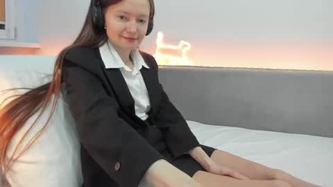 Your Librarian online show from February 2, 2:53 am