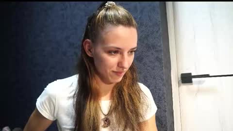 Meri  online show from November 26, 9:44 pm