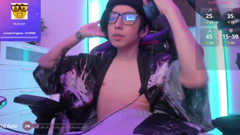 Snapshot of your_little_twink chatting on February 8, 5:39 pm Han online show from February 8, 5:39 pm