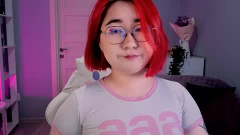 Snapshot of your_peachy_girl chatting on September 17, 7:45 am Lilian online show from September 17, 7:45 am