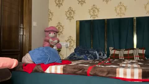 sonam online show from November 15, 8:10 pm