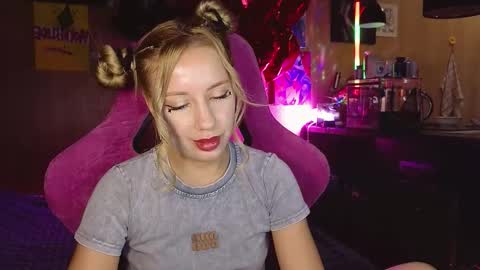 Alice  online show from September 11, 1:40 am